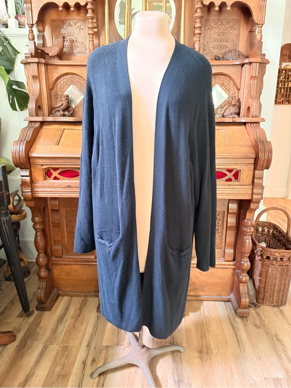 Open Front Old Navy Black Long Cardigan Sweater